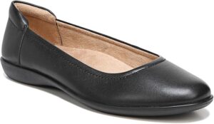 Naturalizer Women's Flexy Round Toe Ballet