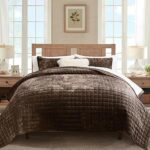 RECYCO Luxury Velvet Quilt Set King Size Bedding