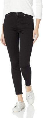 Amazon Essentials Women's Mid-Rise Stretchy