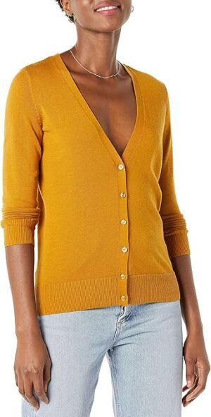 Amazon Essentials Women's Lightweight V-Neck